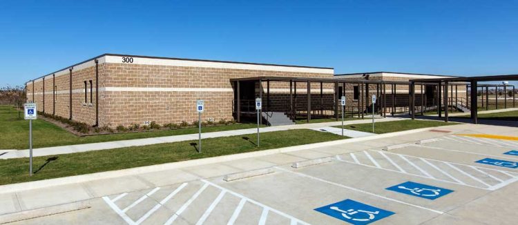 First Baptist Church Carrollton Texas exterior