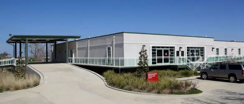 South-Cameron-Parish-Hostpital-1 permanent modular building South Cameron Hospital